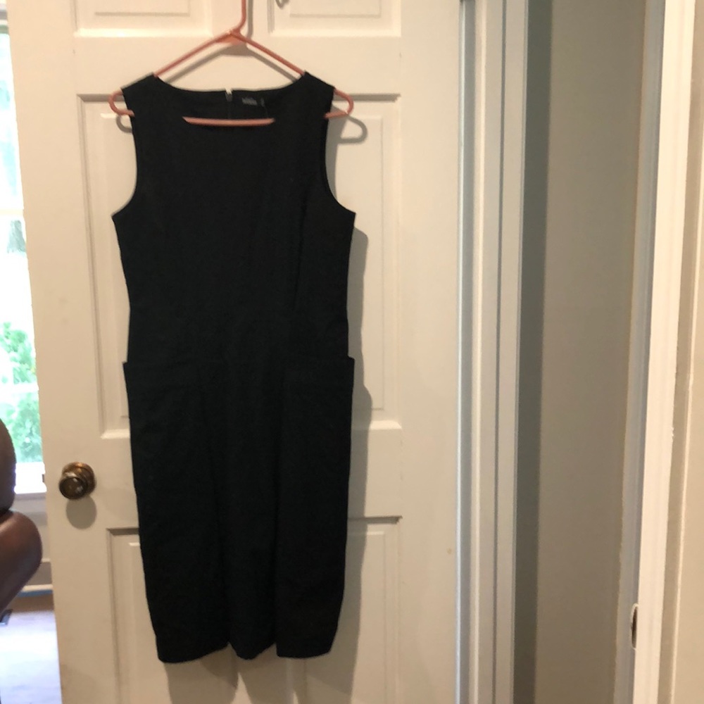 Kate Spade LBD with front pockets.
